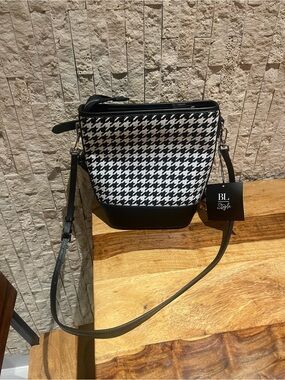 Black & White Houndstooth Crossbody Bag